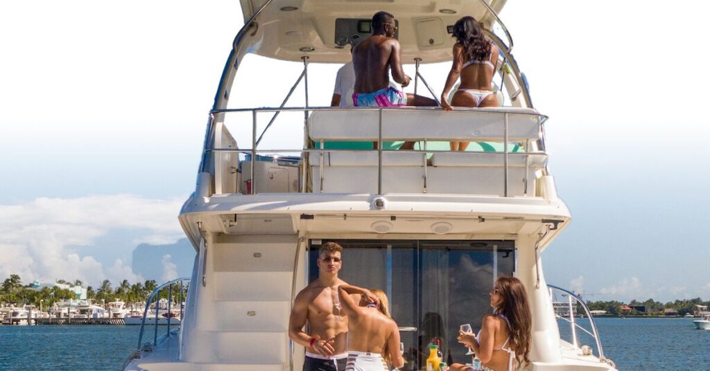 captained yacht charter